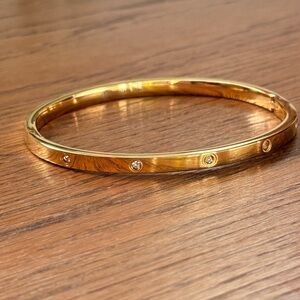 NWOT Gold plated Bangle Bracelet